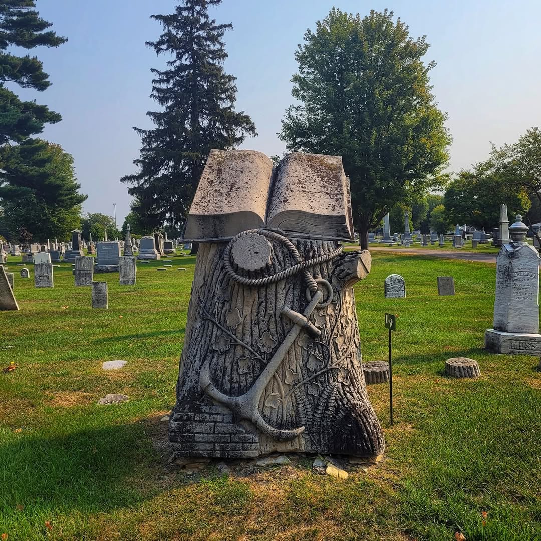 Nautical headstone
